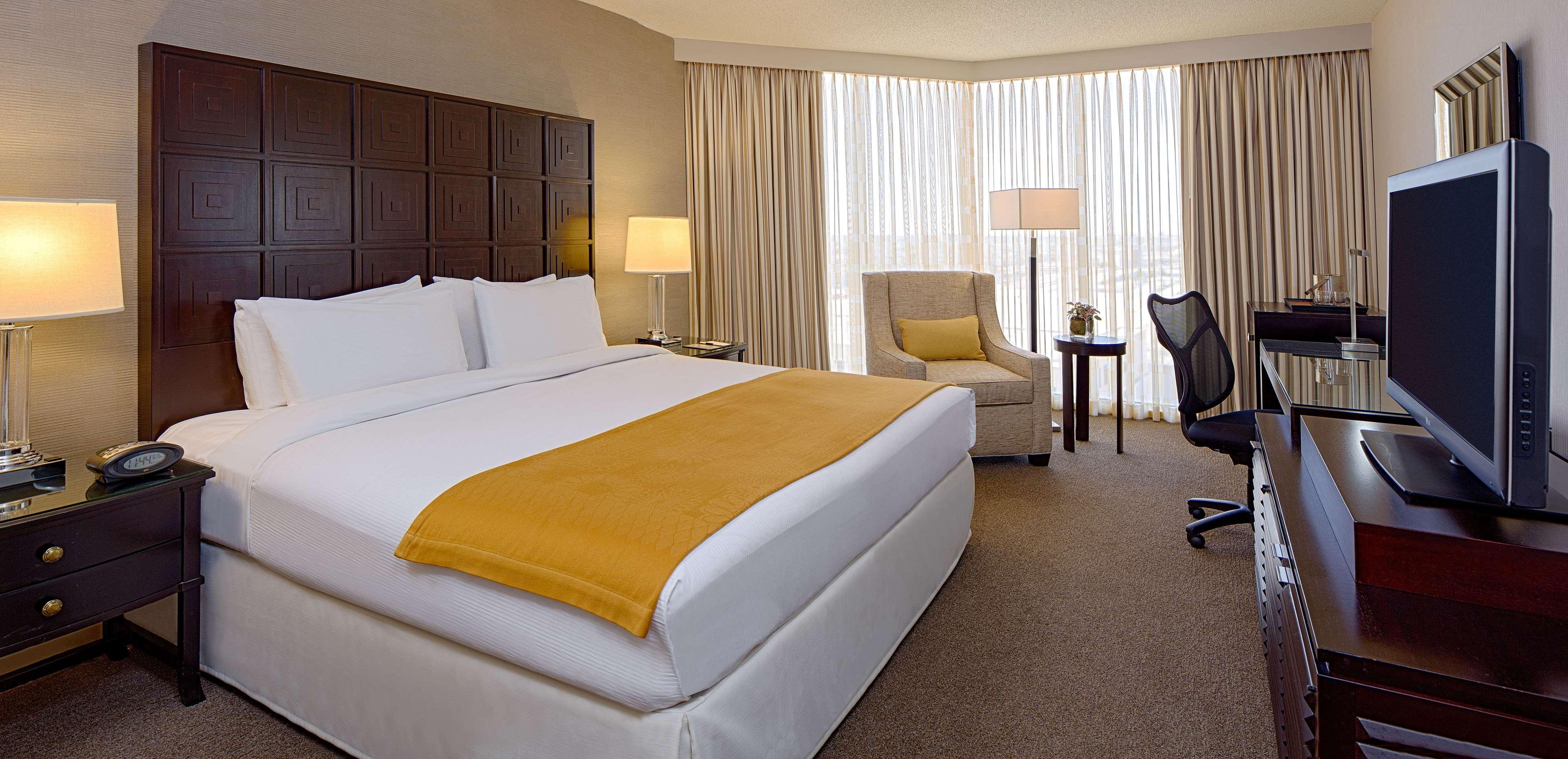 ดับเบิ้ลทรี บาย ฮิลตั้น ฮูสตั้น กรีนเวย์ พลาซ่า Hotel ฮูสตัน ภายนอก รูปภาพ