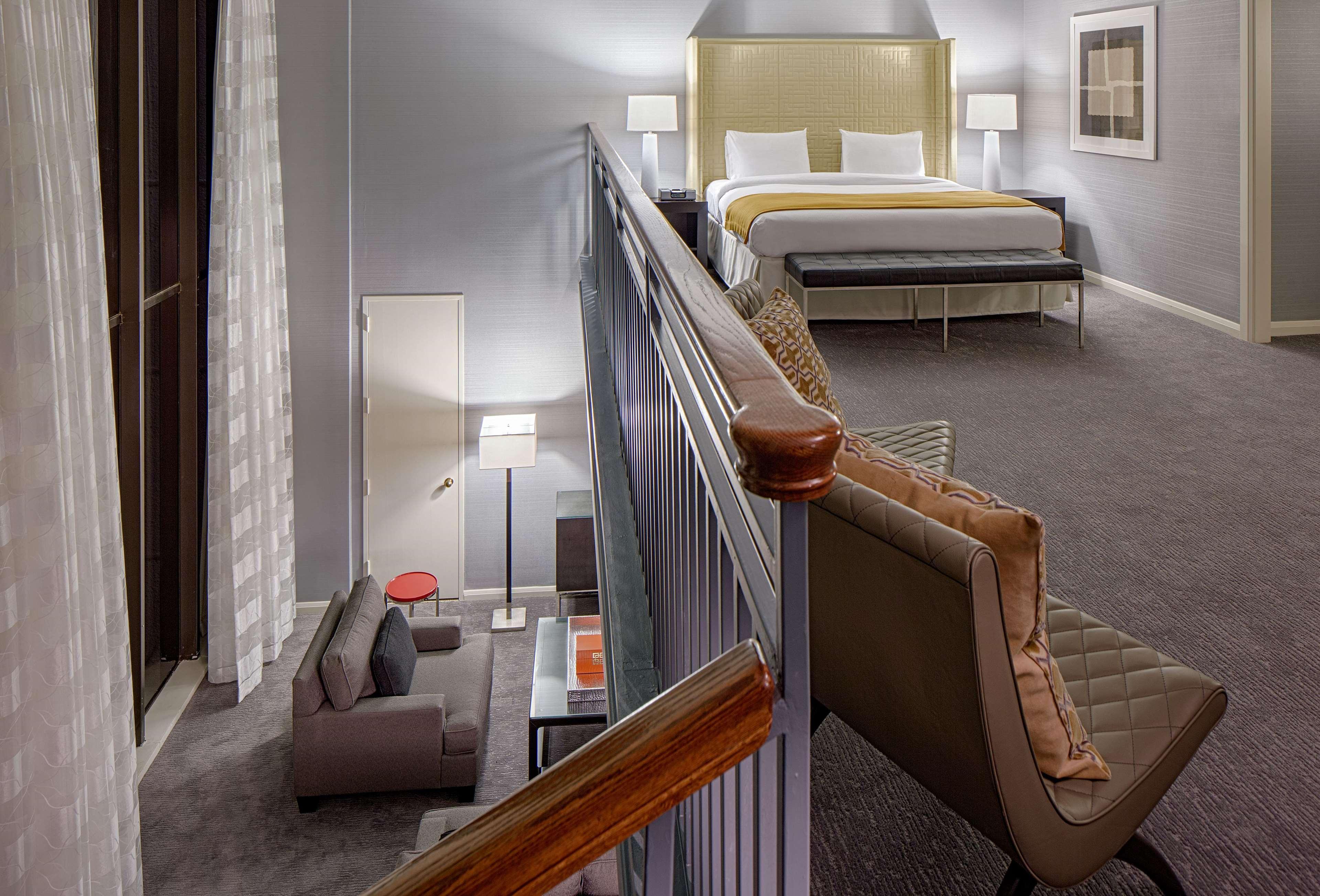 ดับเบิ้ลทรี บาย ฮิลตั้น ฮูสตั้น กรีนเวย์ พลาซ่า Hotel ฮูสตัน ภายนอก รูปภาพ