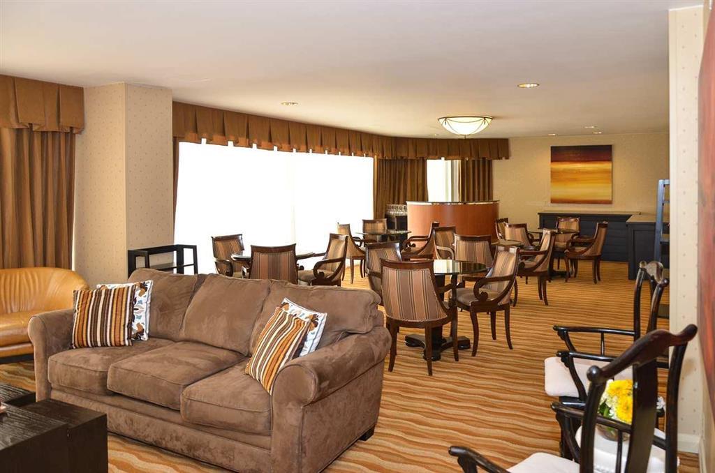 ดับเบิ้ลทรี บาย ฮิลตั้น ฮูสตั้น กรีนเวย์ พลาซ่า Hotel ฮูสตัน ภายนอก รูปภาพ